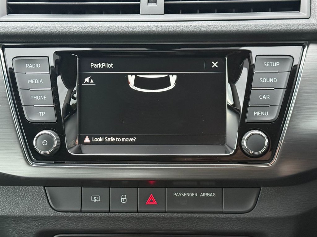 Used Skoda Fabia 2017 for sale - 76642510: Photo 17