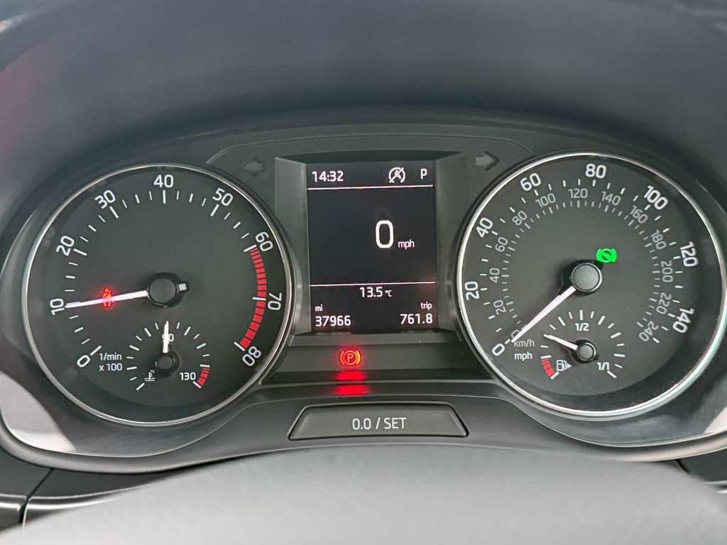 Used Skoda Fabia 2017 for sale - 76642510: Photo 28