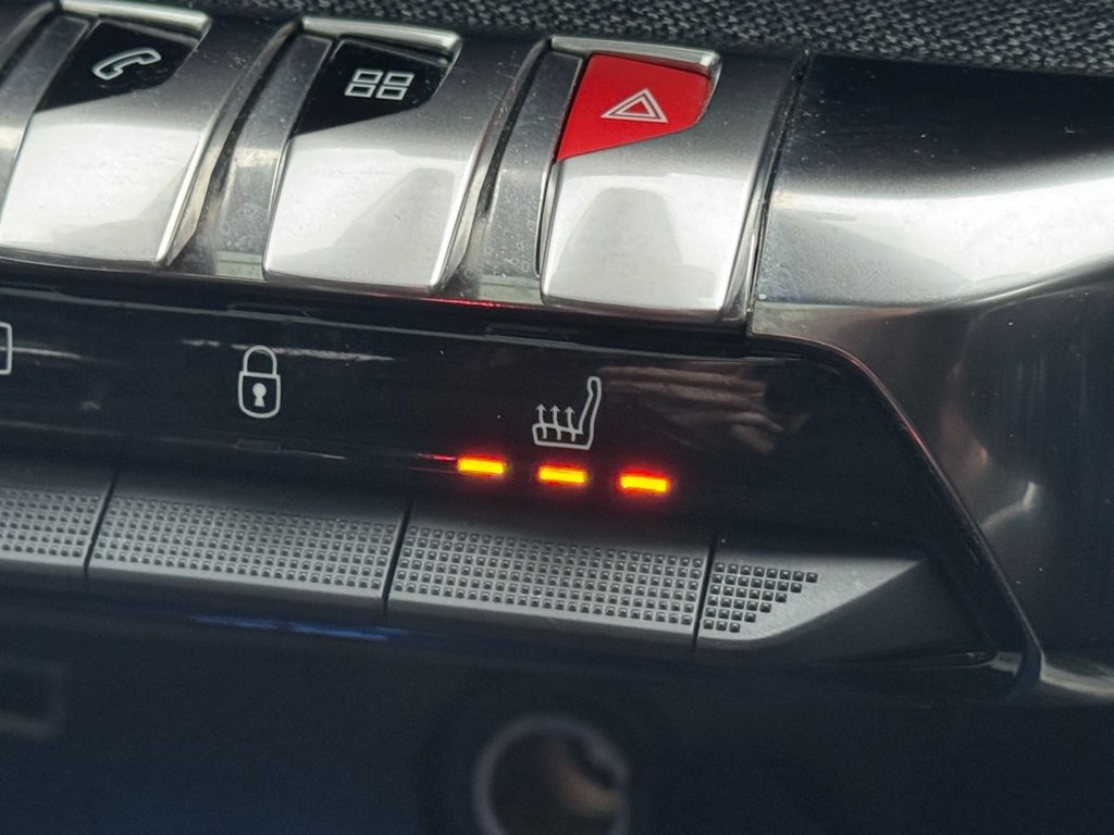 Used Peugeot 3008 2019 for sale - 76604642: Photo 30