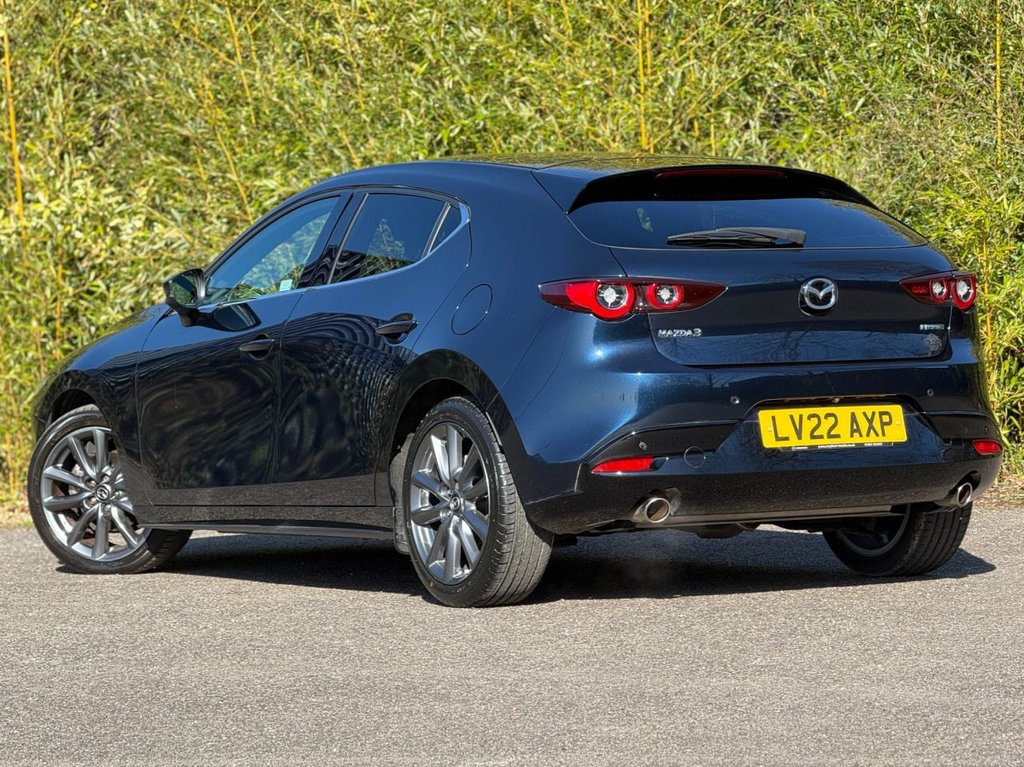 Used Mazda Mazda3 2022 for sale - 77936130: Photo 2