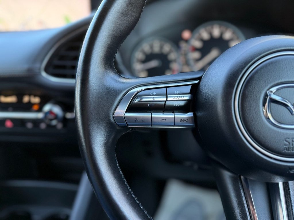 Used Mazda Mazda3 2022 for sale - 77936130: Photo 41