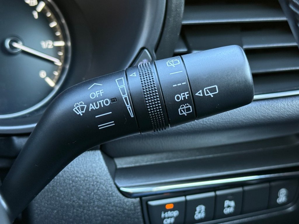 Used Mazda Mazda3 2022 for sale - 77936130: Photo 46