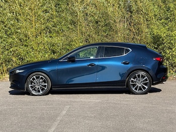 Used Mazda Mazda3 2022 for sale - 77936130: Photo