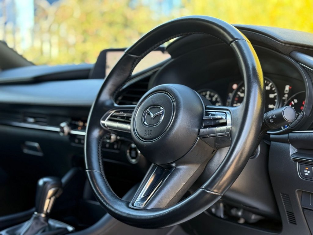 Used Mazda Mazda3 2022 for sale - 77936130: Photo 9