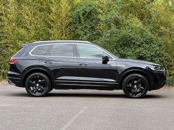 Used Volkswagen Touareg 2018 for sale - 78968773: Photo