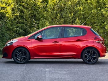 Used Peugeot 208 2019 for sale - 79817912: Photo