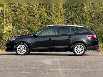 Used Renault Megane 2015 for sale - 78240995: Photo