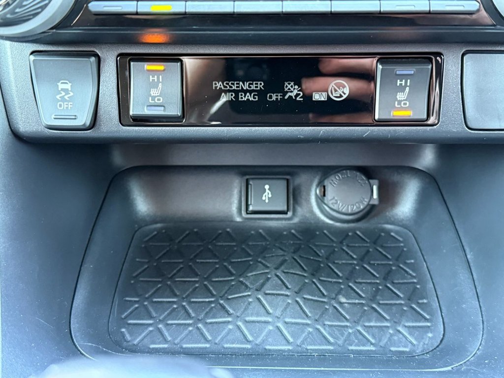 Used Toyota RAV4 2021 for sale - 78153738: Photo 26