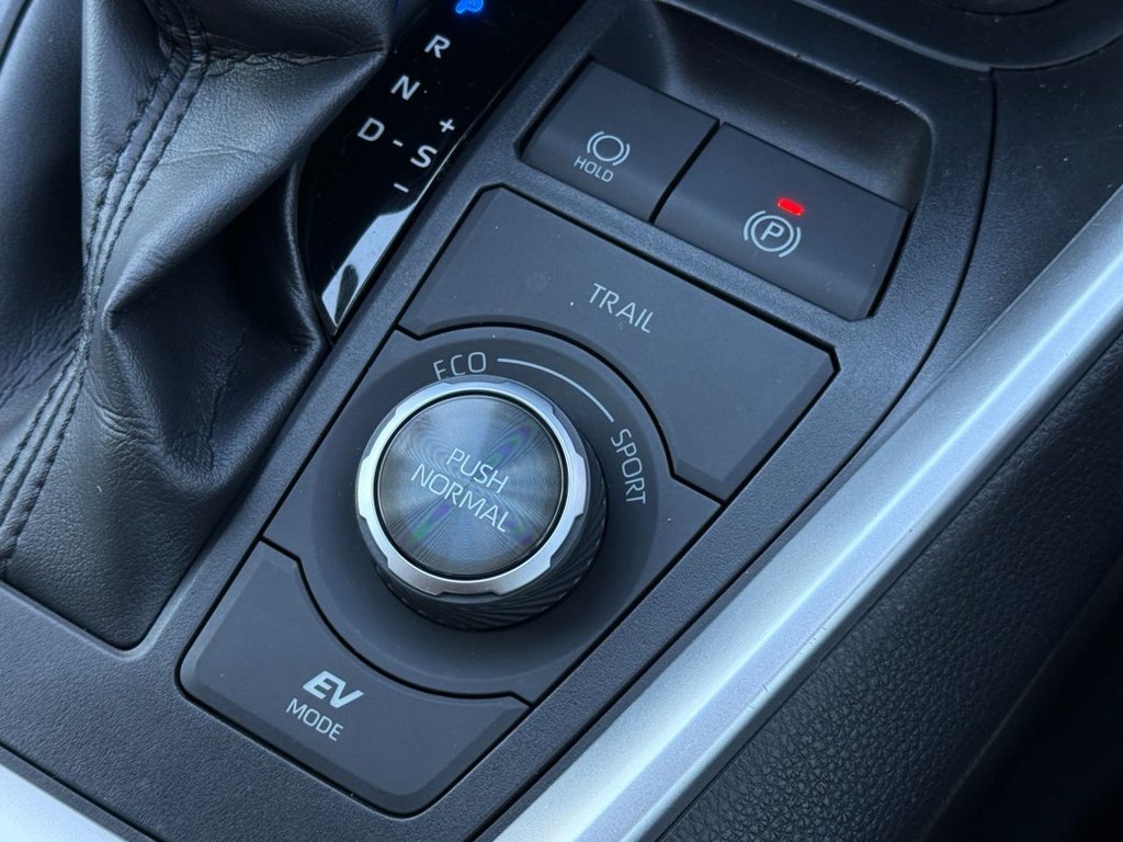 Used Toyota RAV4 2021 for sale - 78153738: Photo 28