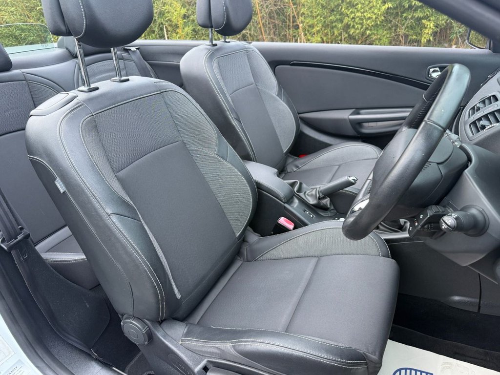 Used Renault Megane 2013 for sale - 77820807: Photo 16