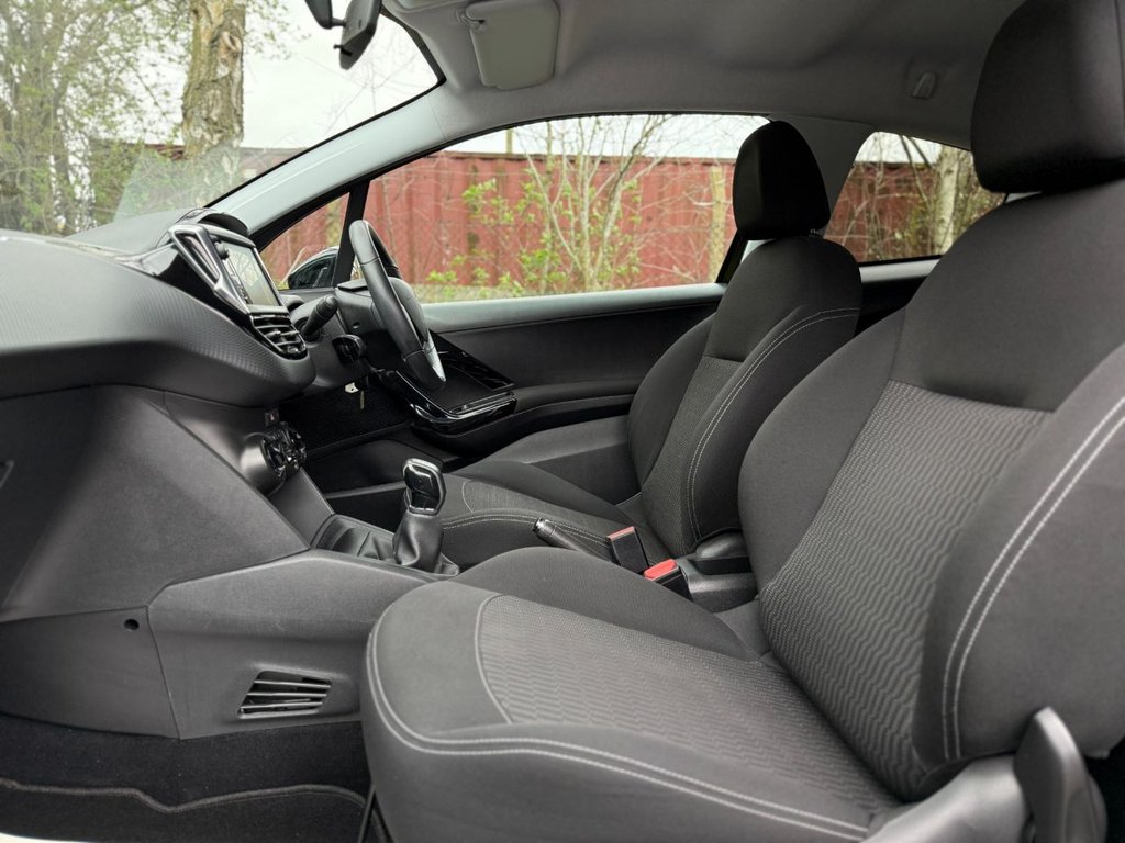 Used Peugeot 208 2017 for sale - 77905103: Photo 12