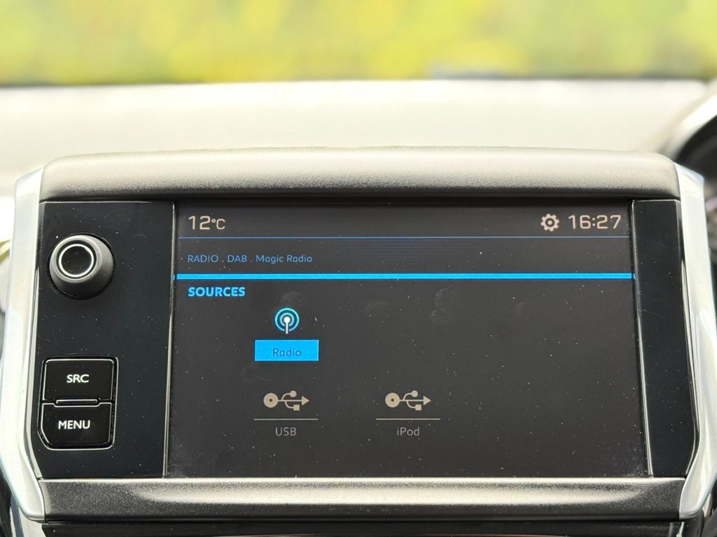 Used Peugeot 208 2017 for sale - 77905103: Photo 19