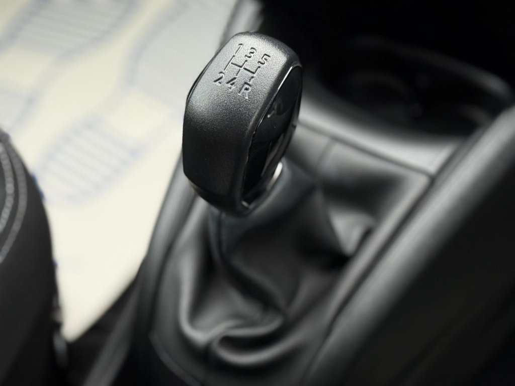 Used Peugeot 208 2017 for sale - 77905103: Photo 25