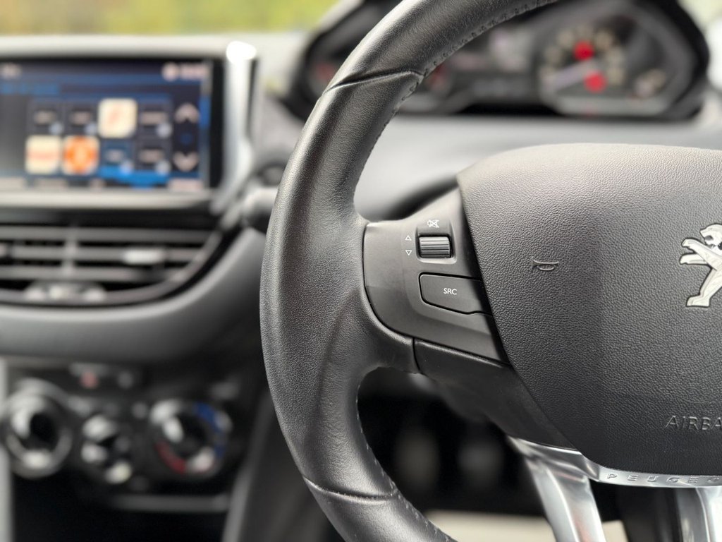 Used Peugeot 208 2017 for sale - 77905103: Photo 28