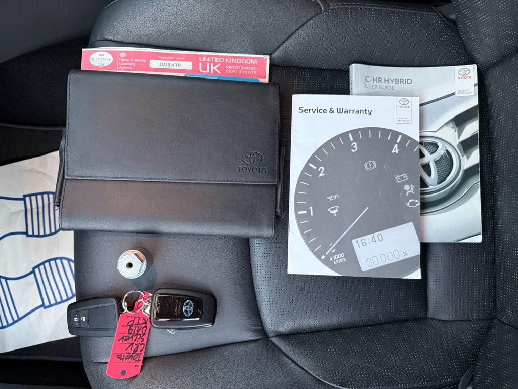 Used Toyota C-HR 2019 for sale - 76868076: Photo 50