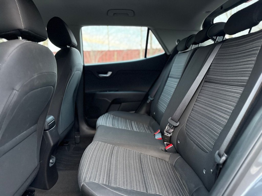 Used Kia Stonic 2023 for sale - 77139656: Photo 14