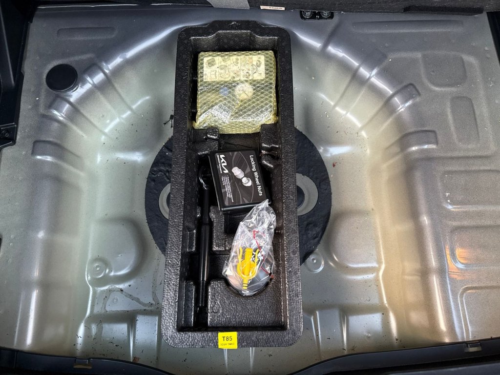 Used Kia Stonic 2023 for sale - 77139656: Photo 38