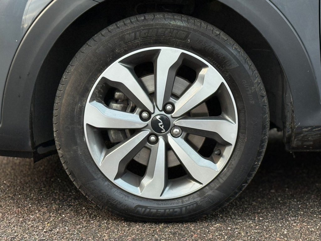 Used Kia Stonic 2023 for sale - 77139656: Photo 39