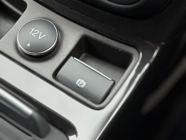 Used Ford Kuga 2019 for sale - 76147379: Photo 27