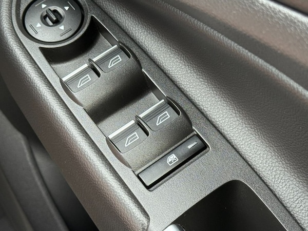 Used Ford Kuga 2019 for sale - 76147379: Photo 40