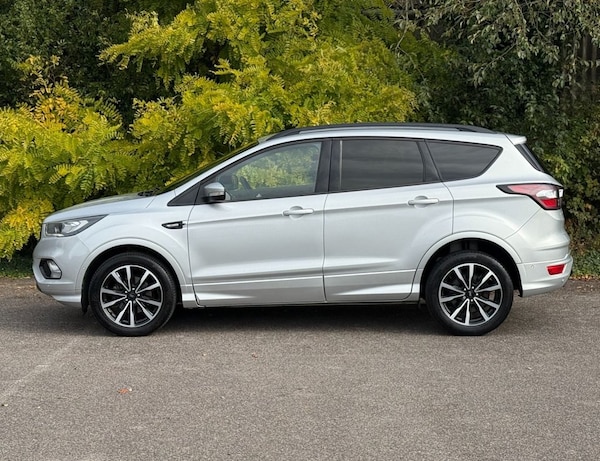 Used Ford Kuga 2019 for sale - 76147379: Photo 4