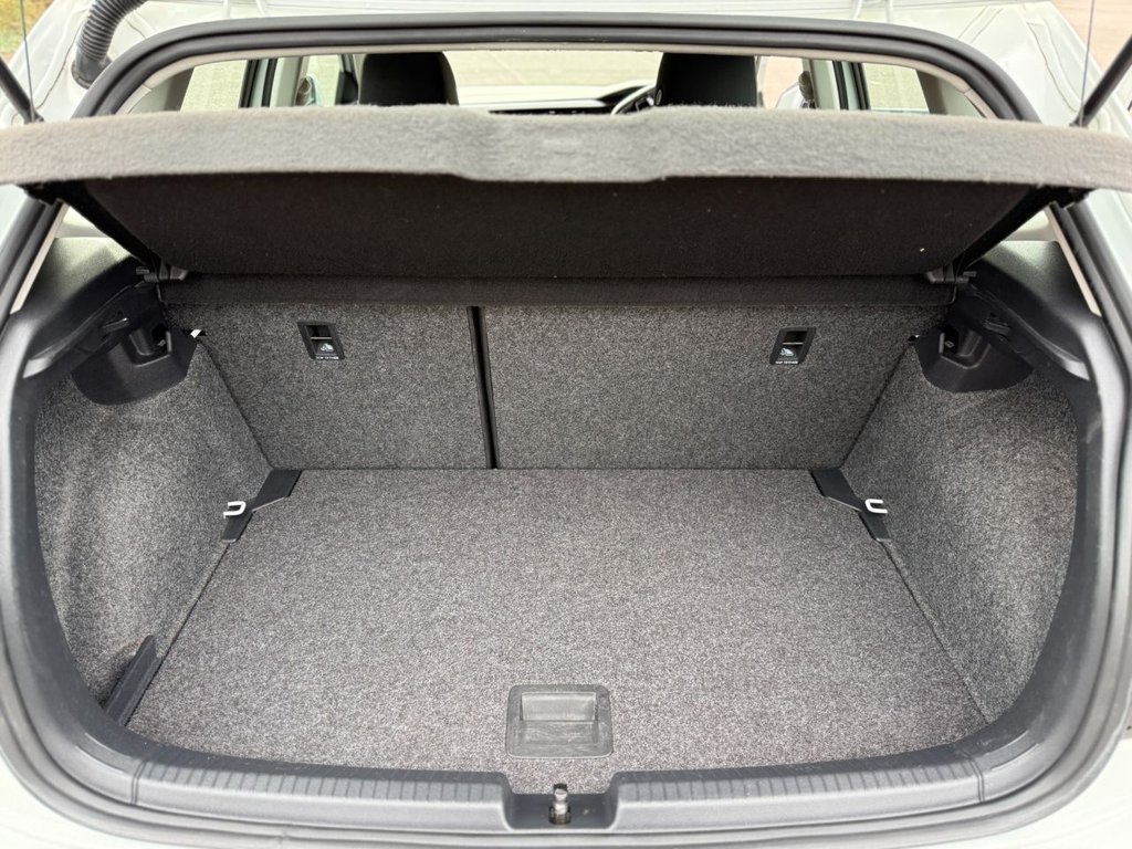 Used Volkswagen Polo 2018 for sale - 78016955: Photo 39