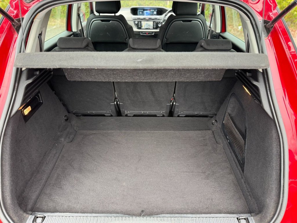 Used Citroen C4 Picasso 2016 for sale - 77798241: Photo 35