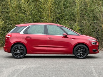 Used Citroen C4 Picasso 2016 for sale - 77798241: Photo