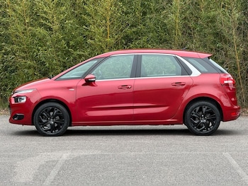 Used Citroen C4 Picasso 2016 for sale - 77798241: Photo