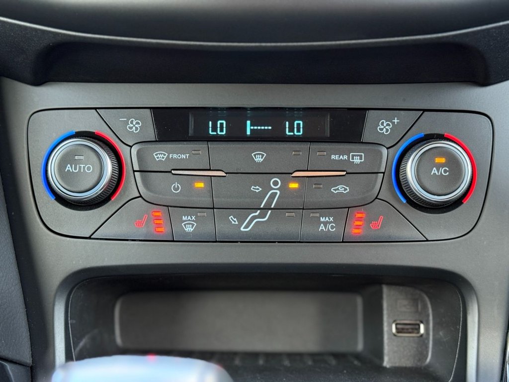 Used Ford Focus 2017 for sale - 76356306: Photo 26