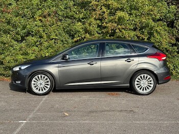 Used Ford Focus 2017 for sale - 76356306: Photo