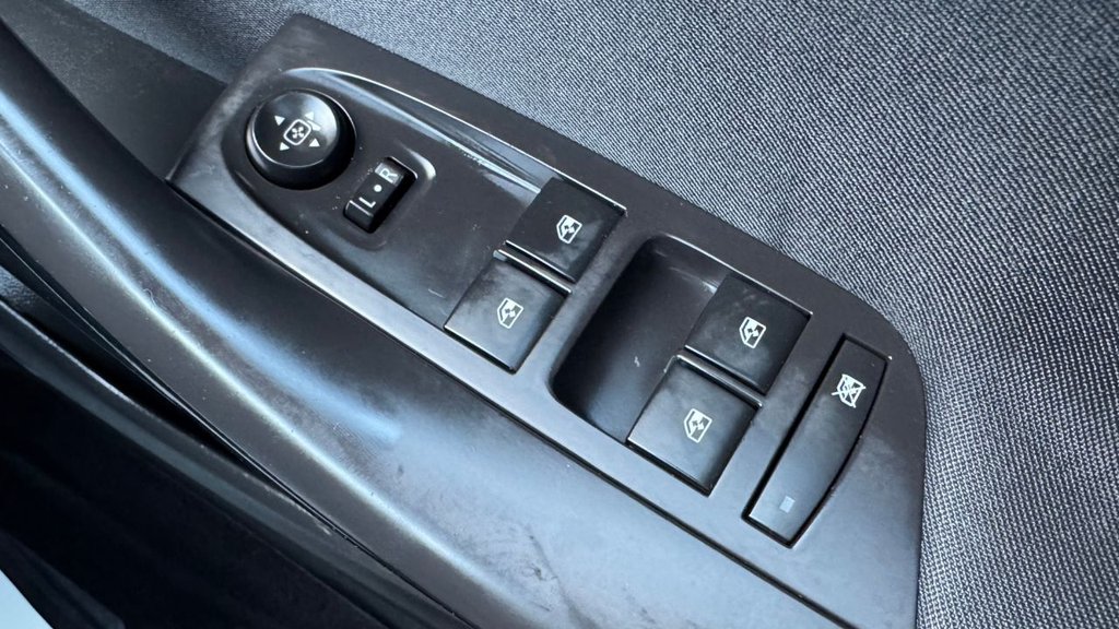 Used Vauxhall Astra 2016 for sale - 78200146: Photo 29