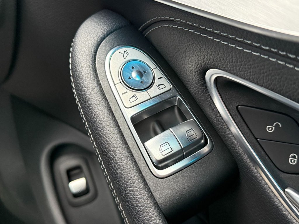 Used Mercedes-Benz C Class 2017 for sale - 76604619: Photo 35