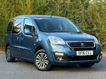 Used Peugeot Partner Tepee 2016 for sale - 76385949: Photo