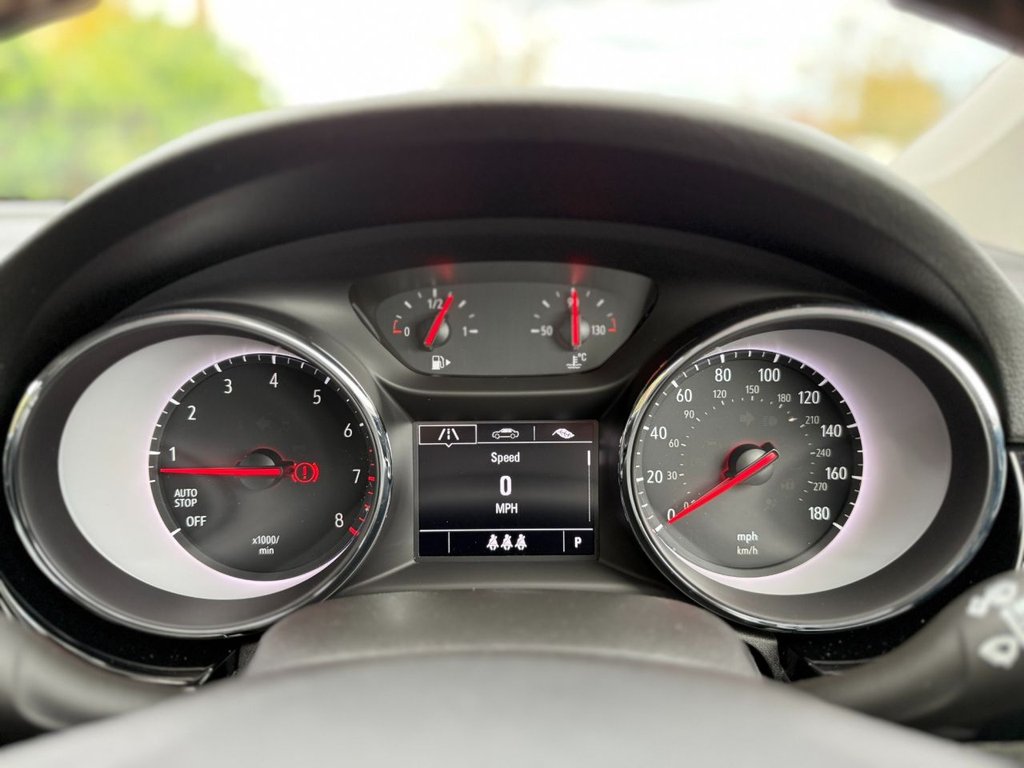 Used Vauxhall Astra 2018 for sale - 76546834: Photo 25