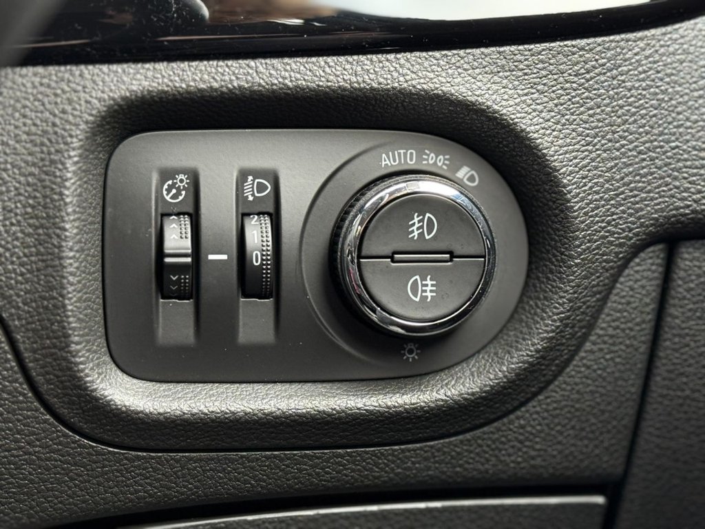 Used Vauxhall Astra 2018 for sale - 76546834: Photo 31