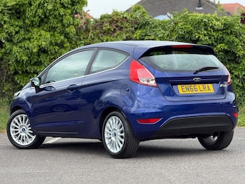 Used Ford Fiesta 2017 for sale - 78631523: Photo