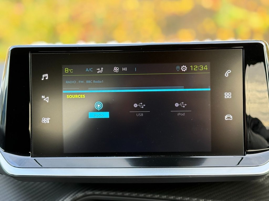 Used Peugeot E-2008 2022 for sale - 76604764: Photo 18