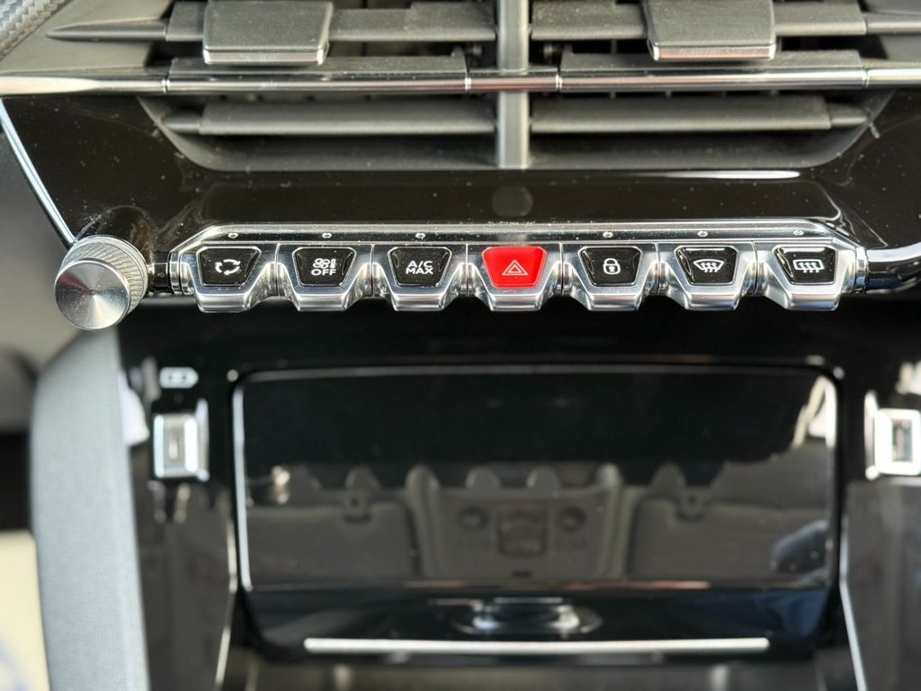 Used Peugeot E-2008 2022 for sale - 76604764: Photo 26