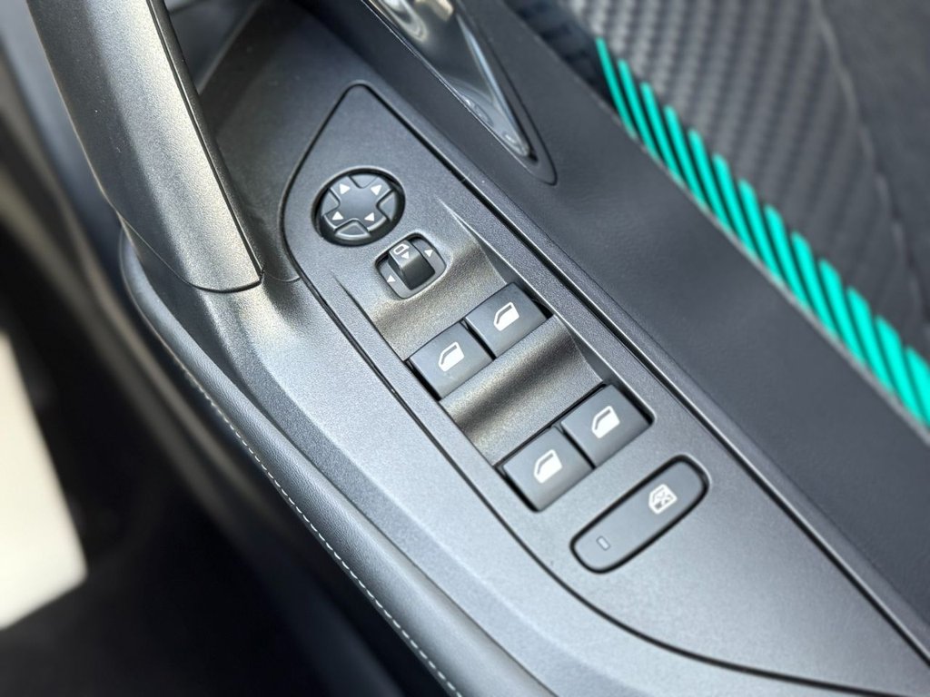 Used Peugeot E-2008 2022 for sale - 76604764: Photo 38