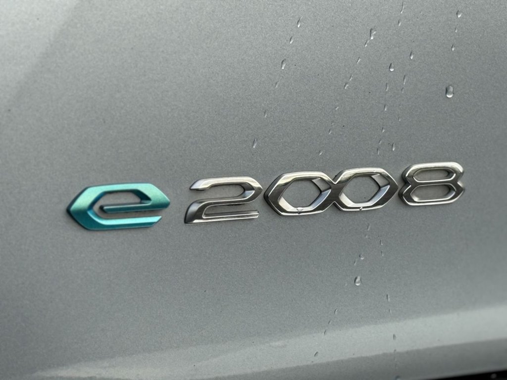 Used Peugeot E-2008 2022 for sale - 76604764: Photo 47