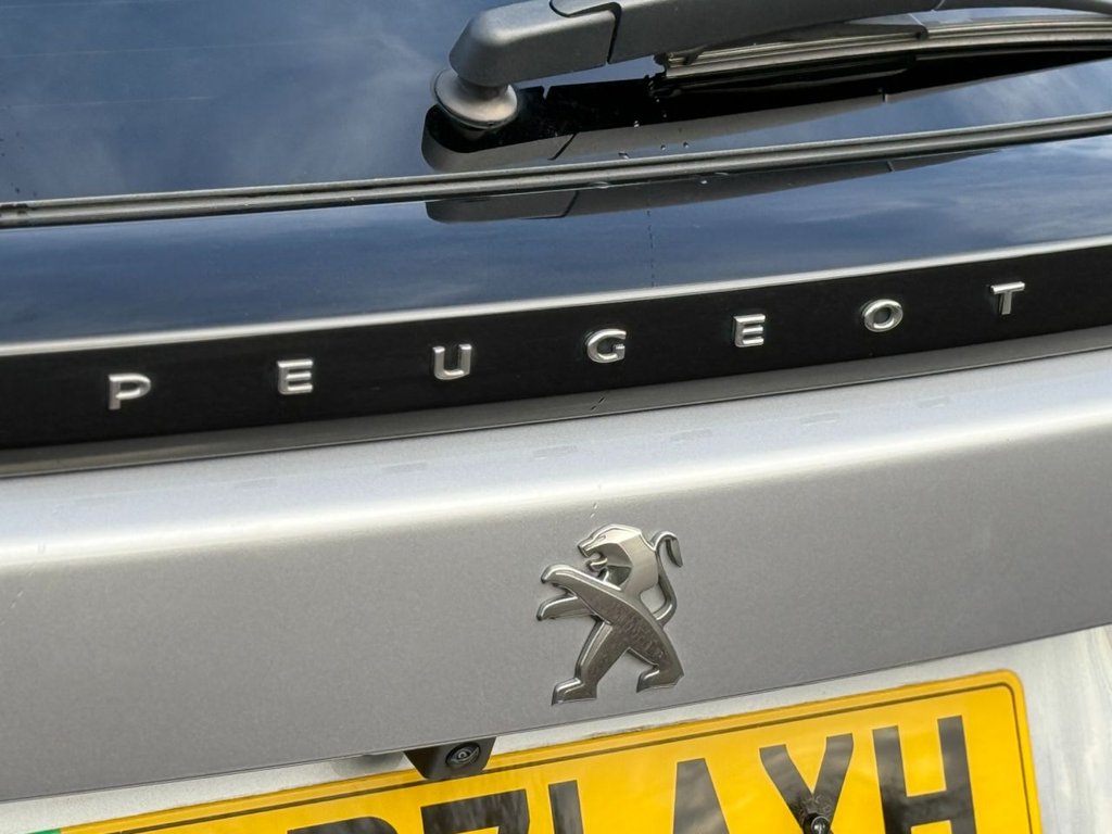 Used Peugeot E-2008 2022 for sale - 76604764: Photo 49