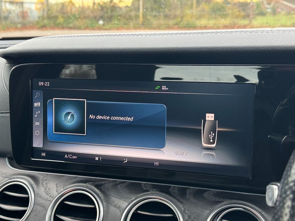 Used Mercedes-Benz E Class 2017 for sale - 76604709: Photo 21