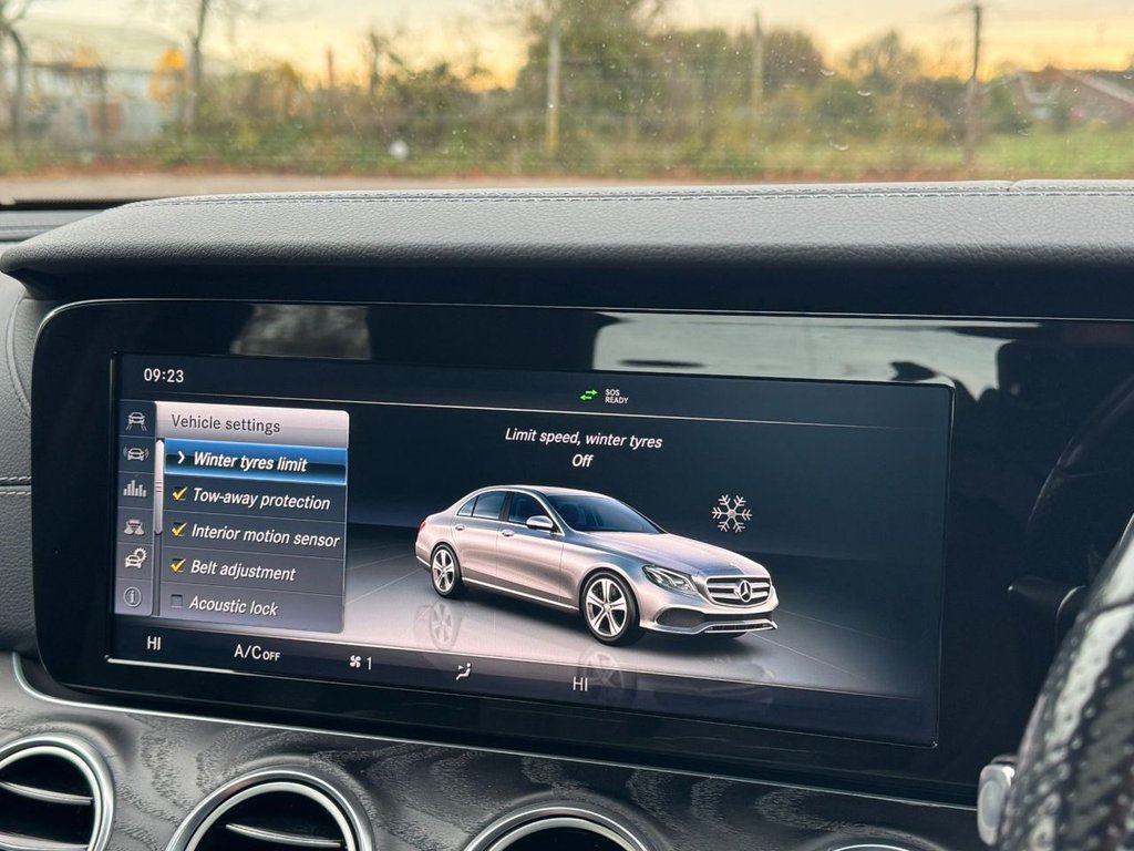 Used Mercedes-Benz E Class 2017 for sale - 76604709: Photo 28