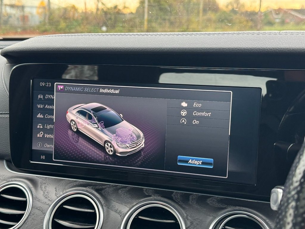 Used Mercedes-Benz E Class 2017 for sale - 76604709: Photo 32