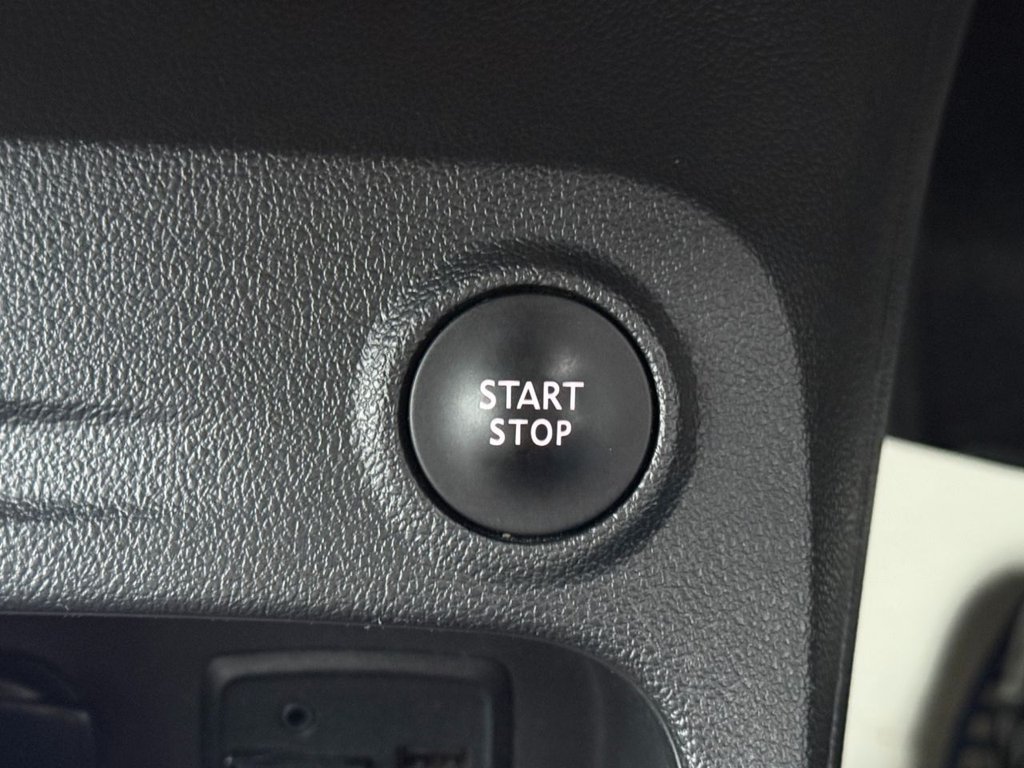 Used Renault Captur 2018 for sale - 77436381: Photo 34