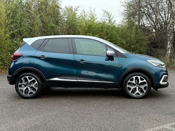 Used Renault Captur 2018 for sale - 77436381: Photo
