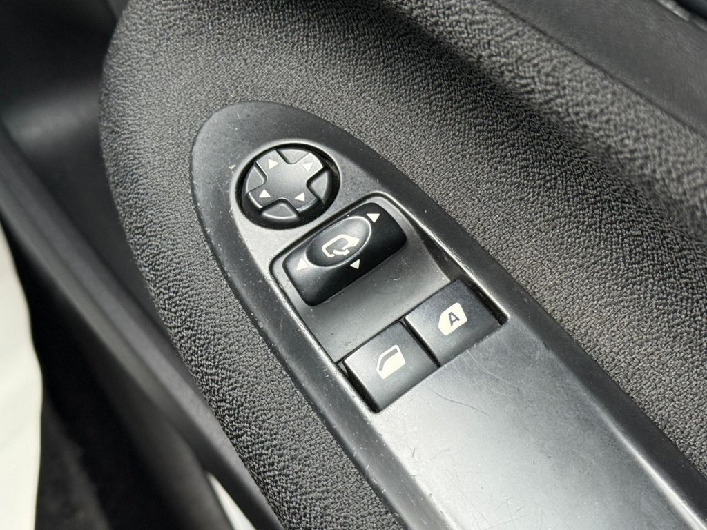 Used Citroen DS3 2013 for sale - 77583037: Photo 33