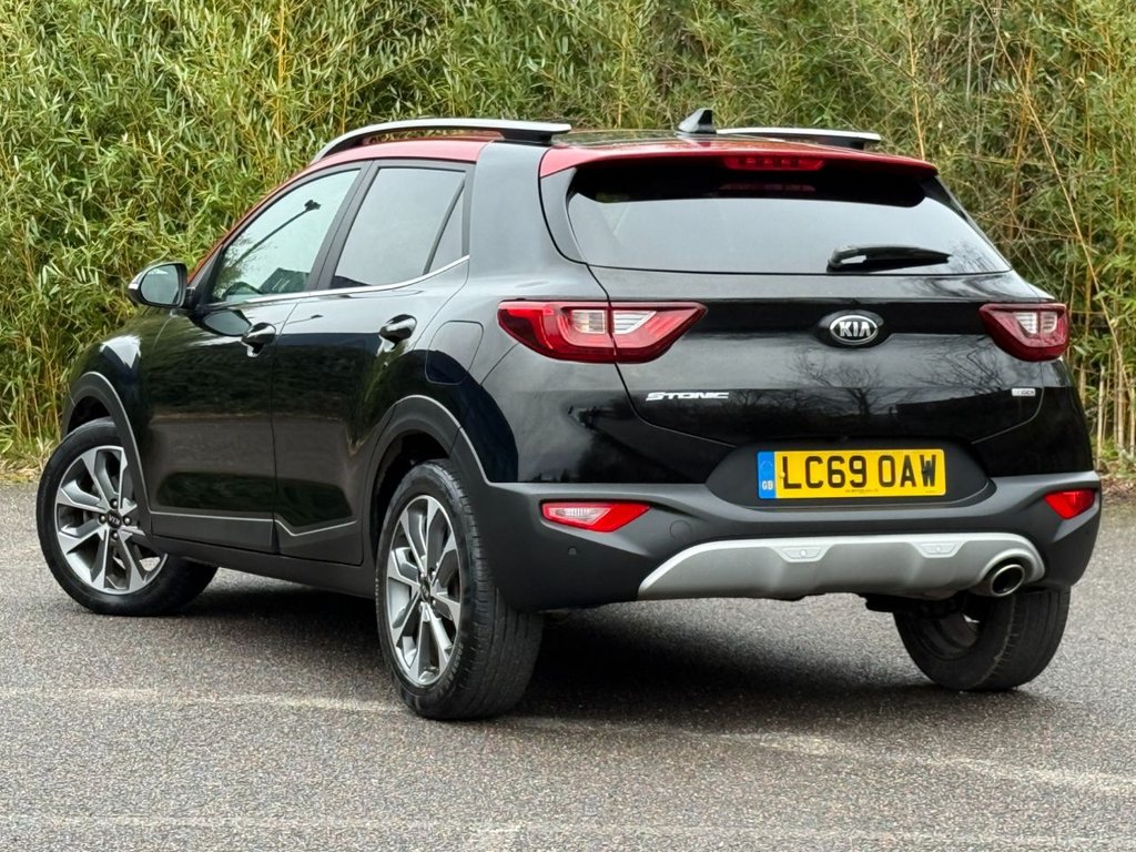 Used Kia Stonic 2019 for sale - 78153796: Photo 2