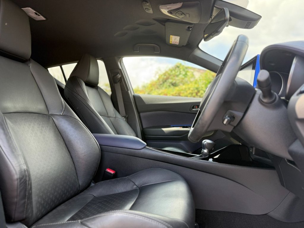 Used Toyota C-HR 2017 for sale - 76235290: Photo 10